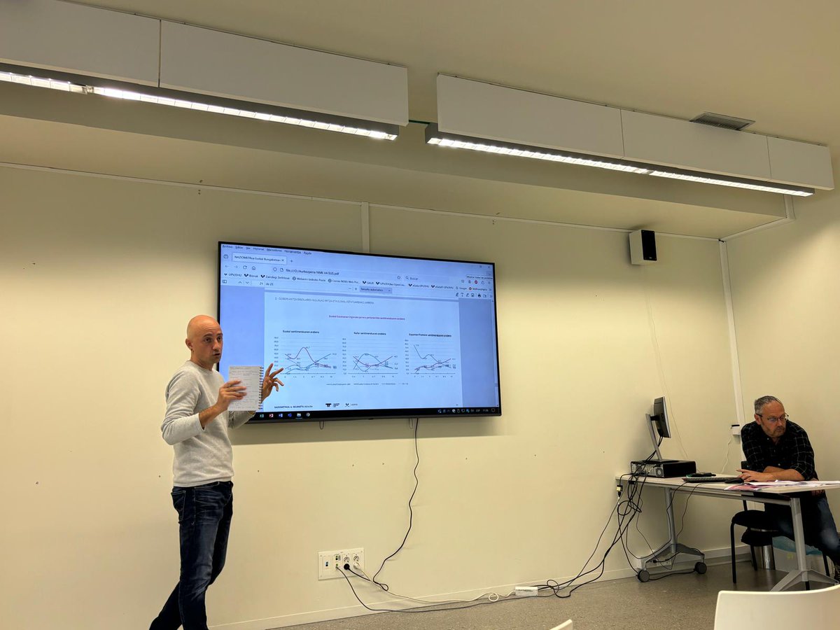 👉Gaur <a href="/TM_eLab/">TM eLab Euskal Herrigintza Laborategia</a>|ek gonbidatuta, Naziometroaren 6. neurketaren emaitzen aurkezpenean izan gara Donostian.
✅Euskal Herritarren atxikimendu/pertenentzia mota eta mailen inguruko datuak aurkeztu dituzte.