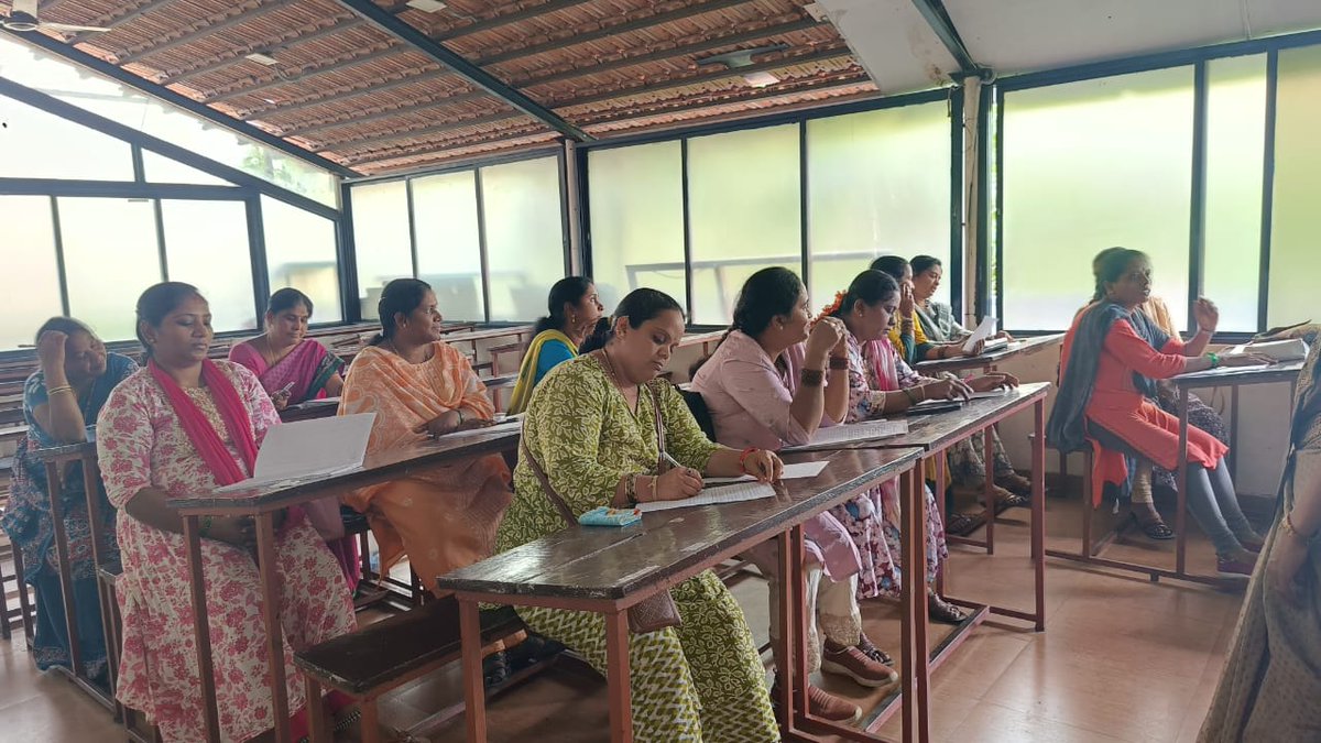 KIF_STREE's tweet photo. Empowering Women Through Language! 

We are excited to announce the start of our Communicative English Classes for STREE beneficiaries, in collaboration with the Cognizant Foundation.

#womenempowerment #streeinitiative #languageforchange #cognizantfoundation #kif https://t.co/0c6DUMqQX6