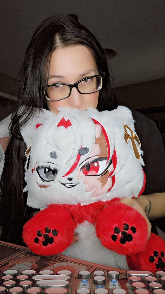 Wickedly_dest's tweet photo. @Plushshop_com thank you for this amazing kitty!! Love Scar from Wuthering Waves. My absolute favorite. Look @ShaiMatheson you need one!! https://t.co/oAjXWFgjRG