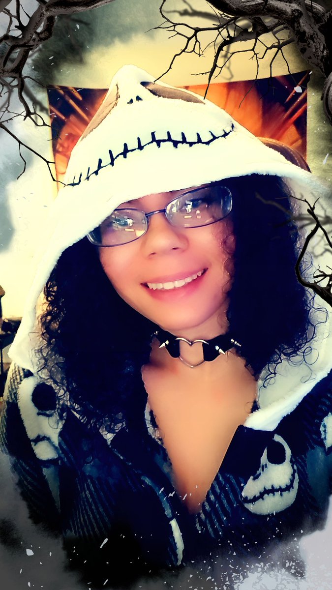 tinker_jinxx's tweet image. 🌙 LIVE at 11AM EST! 🌙
Join me for some cozy vibes in WitchSpring! I’m rocking my Jack Skelly onesie 😄, the tea is hot 🍵, and the jump scares are ON! Come chill with us in the Tavern. ✨
Twitch.tv/mama_luci

#CozyContent #TwitchLive #TavernTalk #JumpScares #WitchSpringR