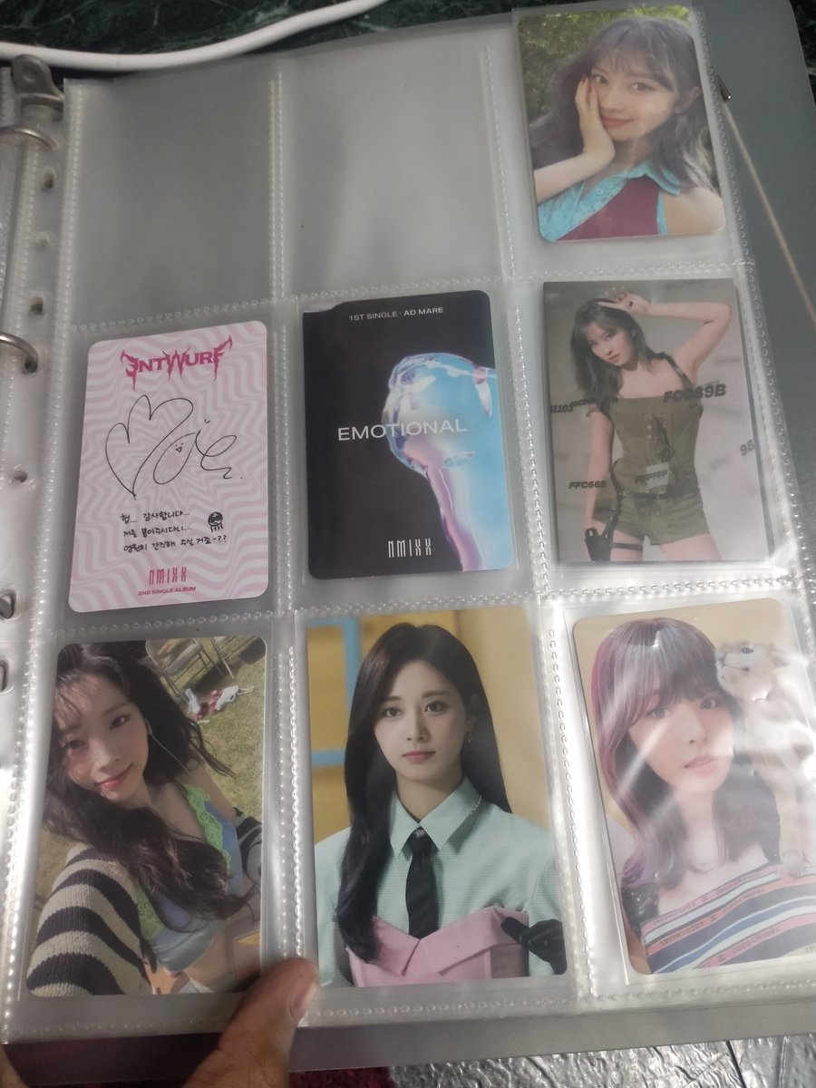 WTS Pc Twice 
𓂋𓈒 dm me your offers  !
HELP ME 😭