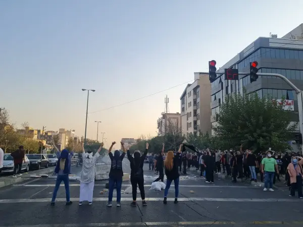 hrw's tweet photo. In the Quick Takes of HRW's #DailyBrief today:

🔵Two years since the death in custody of Mahsa Jina Amini and the start of the nationwide protests it sparked in Iran
🔵How Mongolia betrayed justice

Learn more: https://t.co/gCWX5ldzkY https://t.co/TfXJbpDhEY