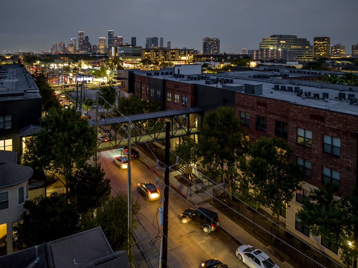 Unveiling The Core 🏙️

Joining forces with <a href="/Berkshire/">Berkshire Hathaway</a> to spotlight The Core in #Houston, TX 🤝

Connect with CRE Worx media for innovative real estate showcases 🎥

🌐 creworx.media

#VisualStorytelling #CREmarketing #CommercialRealEstate #CRE #Marketing #Aerialphoto