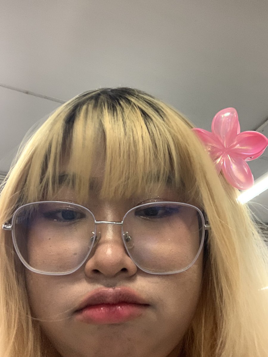 wendyjomkaen🐈💗✨ tweet media