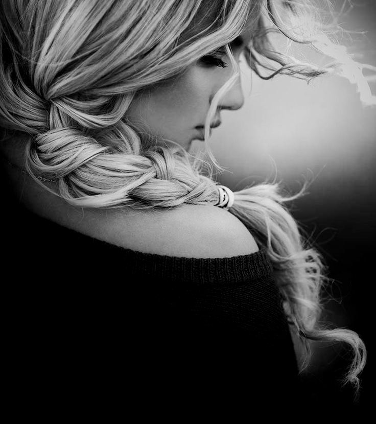 ***

Kim bilir,

bu asır güzel seven insanları 
sevmemiştir belki de…!

**