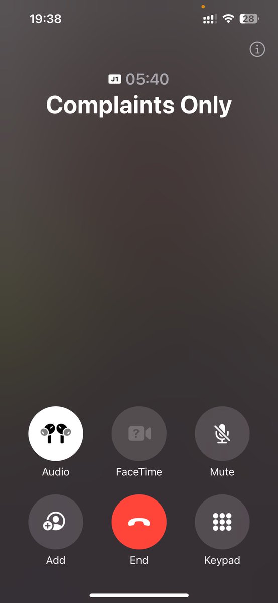 dineshchoklingm's tweet photo. Dear @JioCare @reliancejio I am trying to port my current Jio connection to another one. When I sent the message to get the porting code I am getting an error which is not very specify. When I tried to reach out to the CC to know why after a long wait call got disconnected. https://t.co/QD3tDRnx3E