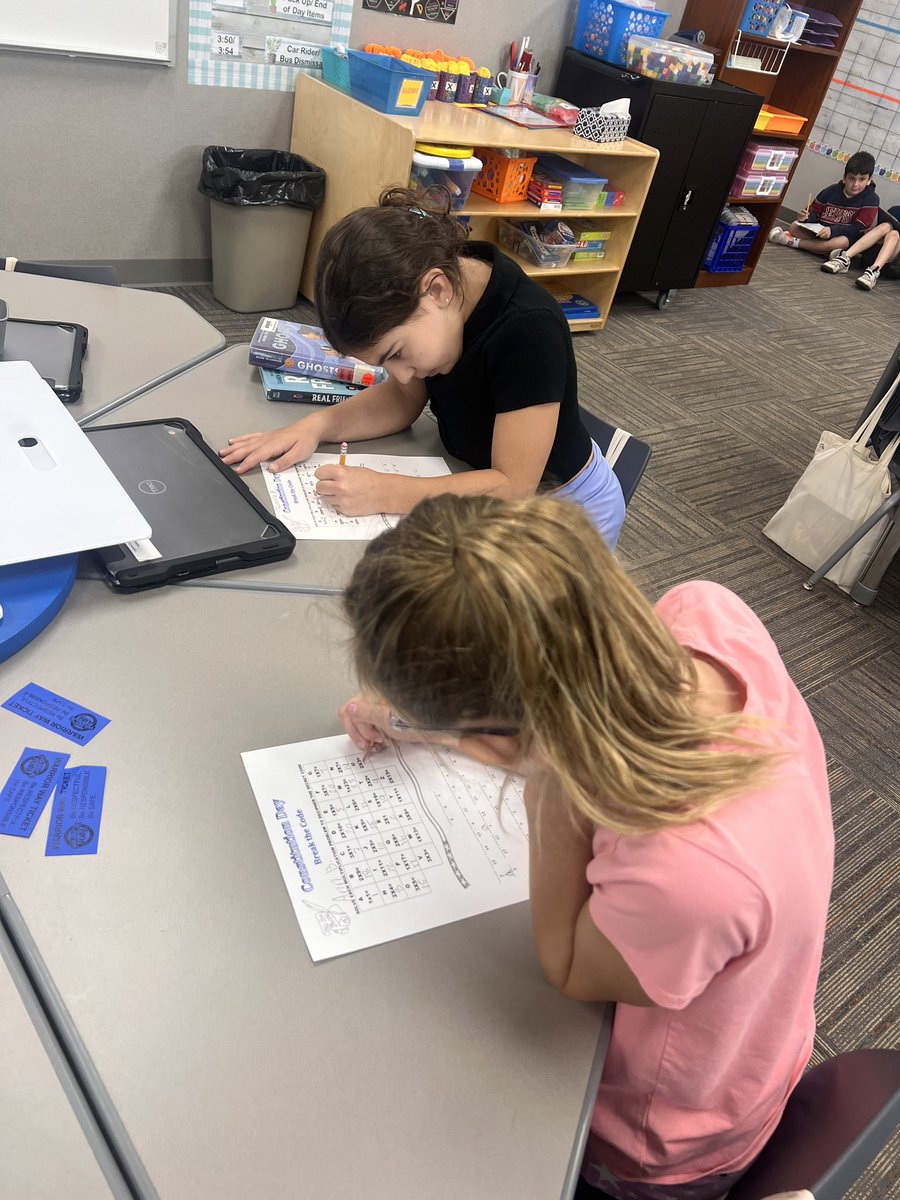 YOUR_WES's tweet photo. Third graders in Mrs. Mattax’s room learning more about our Constitution! Today is Constitution Day- teachers have a variety of activities planned to honor this pivotal moment in American history! https://t.co/Zz9C06BziN