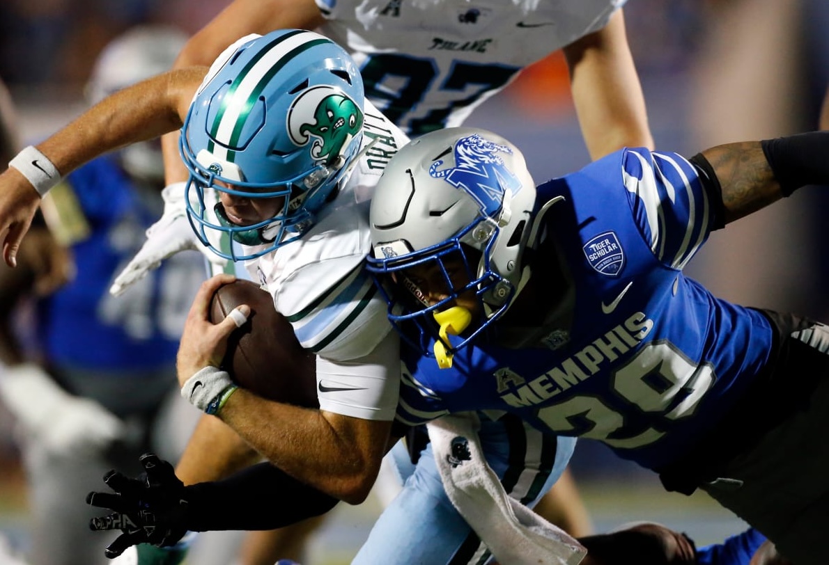 The Pac-12 is preparing to take a second bite of the expansion apple. Meeting is planned for the middle of the week. Memphis and Tulane are top targets. 

UNLV, and some others, are still in the mix.

More: bit.ly/4e2OaPF