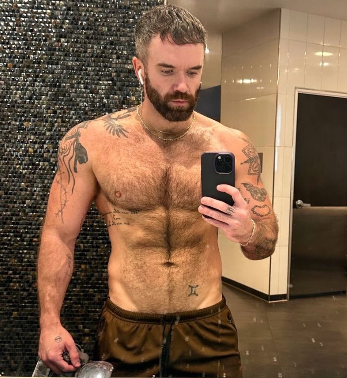 BJCUpdates's tweet image. PHOTO: Another day another slay from @BrianJustinCrum.