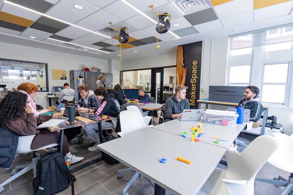 🚗💡 Ready to turn your creative ideas into reality? Join our Pixels to Pavement competition! 🚀✨

In this hands-on experience, design a Remote-Control Car at the MakerSpace and get a chance to race it! 🏁

Ready to get those wheels turning?
Sign up now! tr.ee/xg70dGHPV4