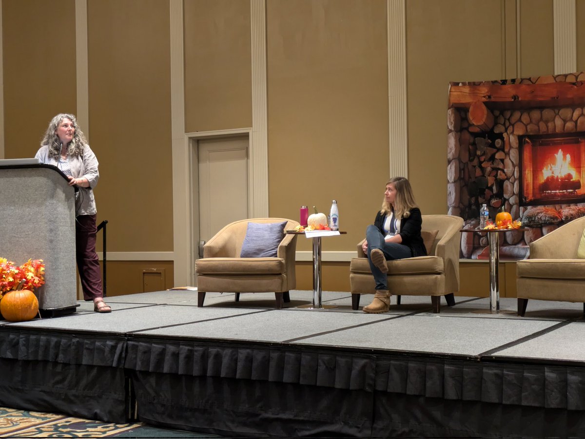 Tiernan Doyle and Michelle Medley-Daniel leading the session on Tailoring Wildfire Resilience Work to Local Communities: Pathways Tool, CWPPs, and CWDG here at the Cohesive Strategy Workshop. #CSWorkshop2024