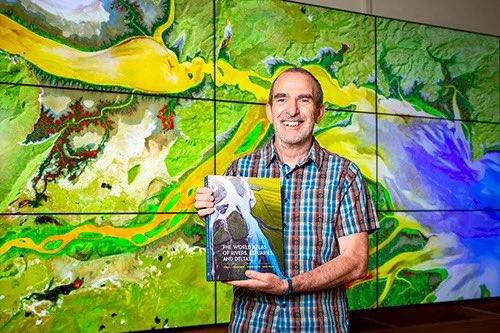 In a new atlas, University of Illinois Urbana-Champaign professor Jim Best used the latest research and visually intensive storytelling to highlight the history, culture, change and restoration efforts of the world’s river systems. 

▶️ las.illinois.edu/news/2024-09-1…