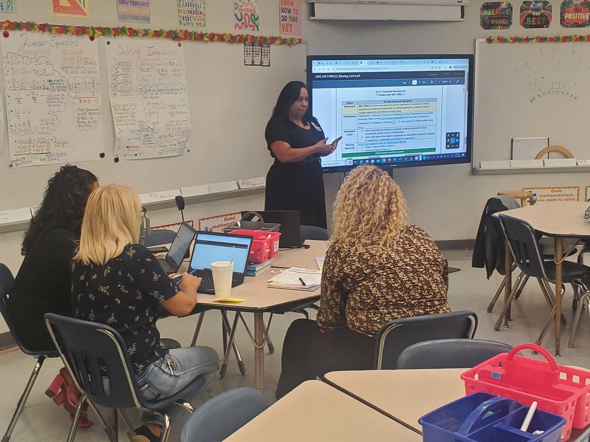 dembinm's tweet image. District Math Coach Ms. Cordoves facilitating an incredibly helpful PD on the District created Planning Cards.
#scribblers #wig572