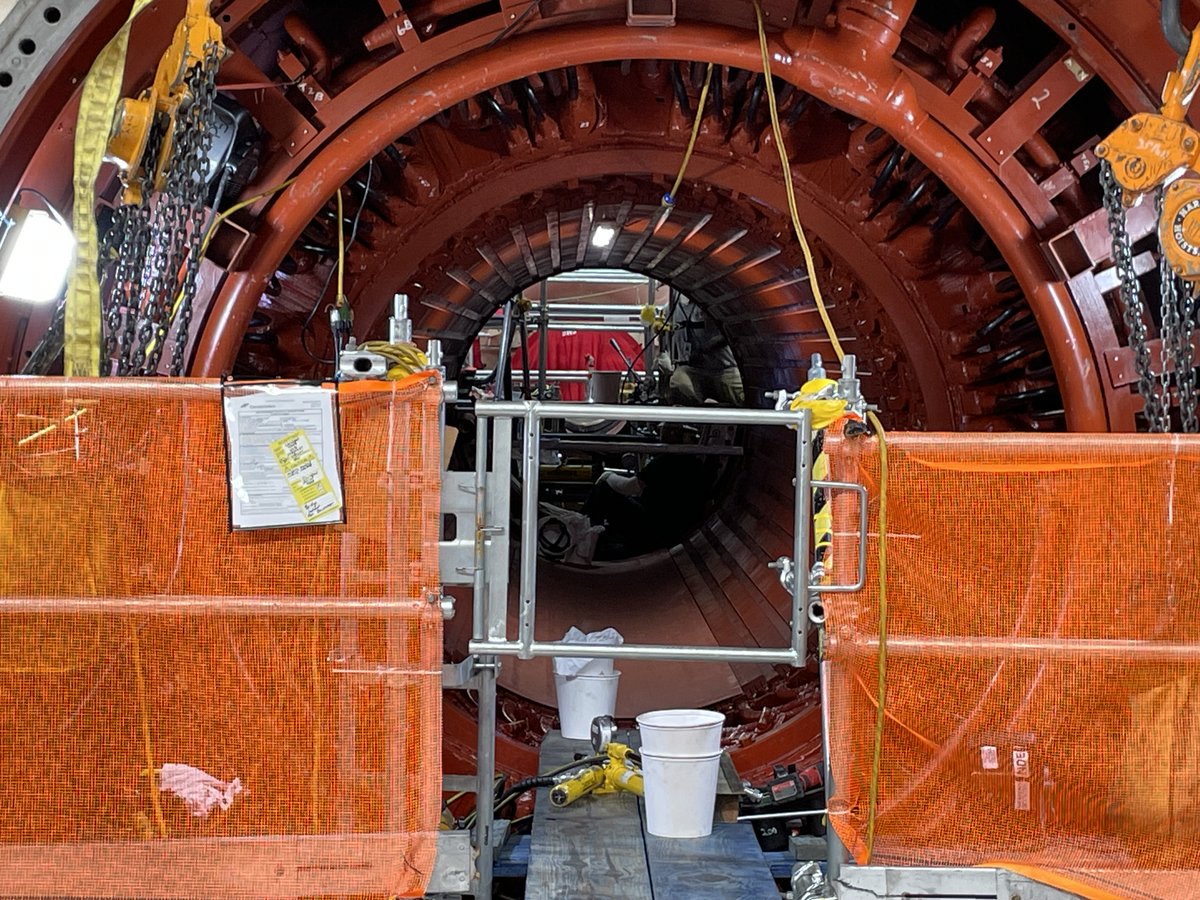As part of our scheduled refueling and maintenance outage at Byron Clean Energy Center, teams removed the 350,000-pound rotor from the center of Unit 1’s turbine generator. Experts are inspecting the rotor and generator to ensure optimal performance once operations resume.