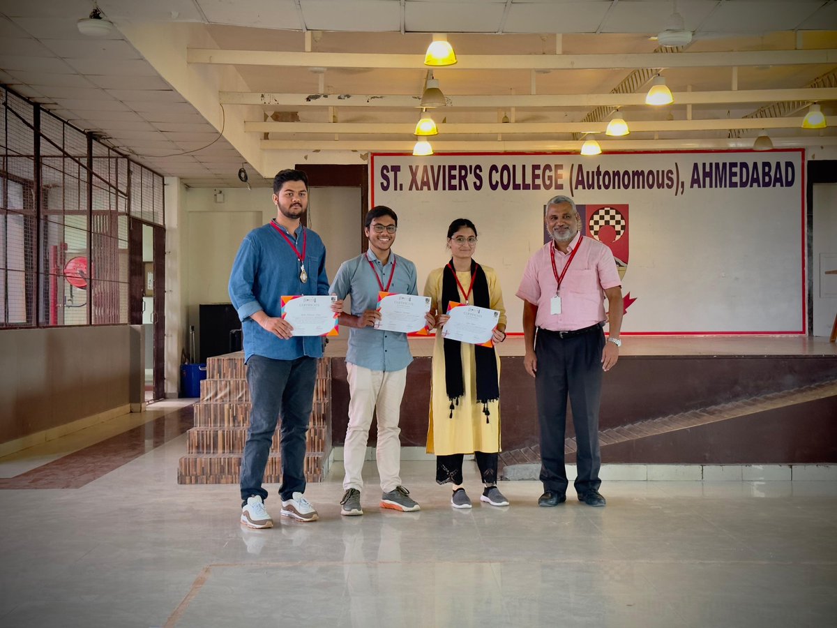 GujBiotechUni's tweet image. @GujBiotechUni congratulates its students for their outstanding performance at BIOCALYX 2024 organized by St. Xavier&apos;s College , Ahmedabad on 14/09/24.
•1st Prize in Bio-Quiz
•1st Prize in Debate
•1st &amp;amp; 2nd Prize in Gene Tank

 #BIOCALYX2024 #StXaviersCollege #BioQuiz #Debate