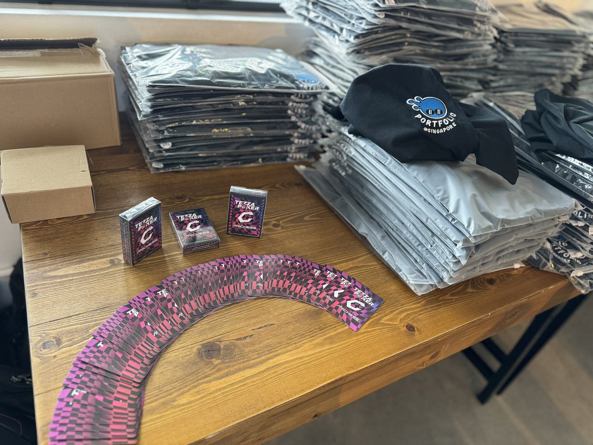 Will be at <a href="/animocabrands/">Animoca Brands</a> &amp; <a href="/gelatonetwork/">Gelato</a> booth tmr at <a href="/token2049/">TOKEN2049</a> with some cool <a href="/AnichessGame/">Anichess</a> merch 

Mates come mingle and hit the team up if you wanna chat!!