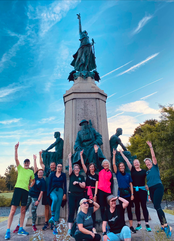 Wonderful pictures from our (Exeter's) monumental early morning running group. Look at those happy faces and the daffodil yellow Cathedral! Stunning. Well done everyone...