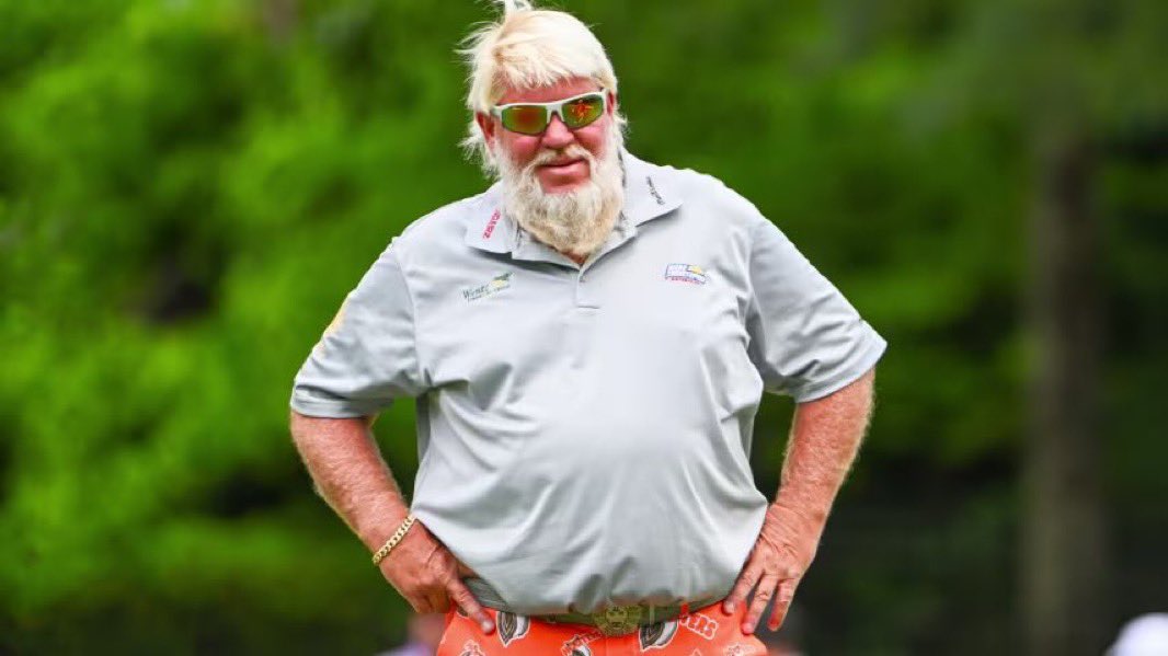 🚨Legendary golfer John Daly says: "Honestly at this point...if you vote for Kamala then you truly hate America." 

Do you agree?