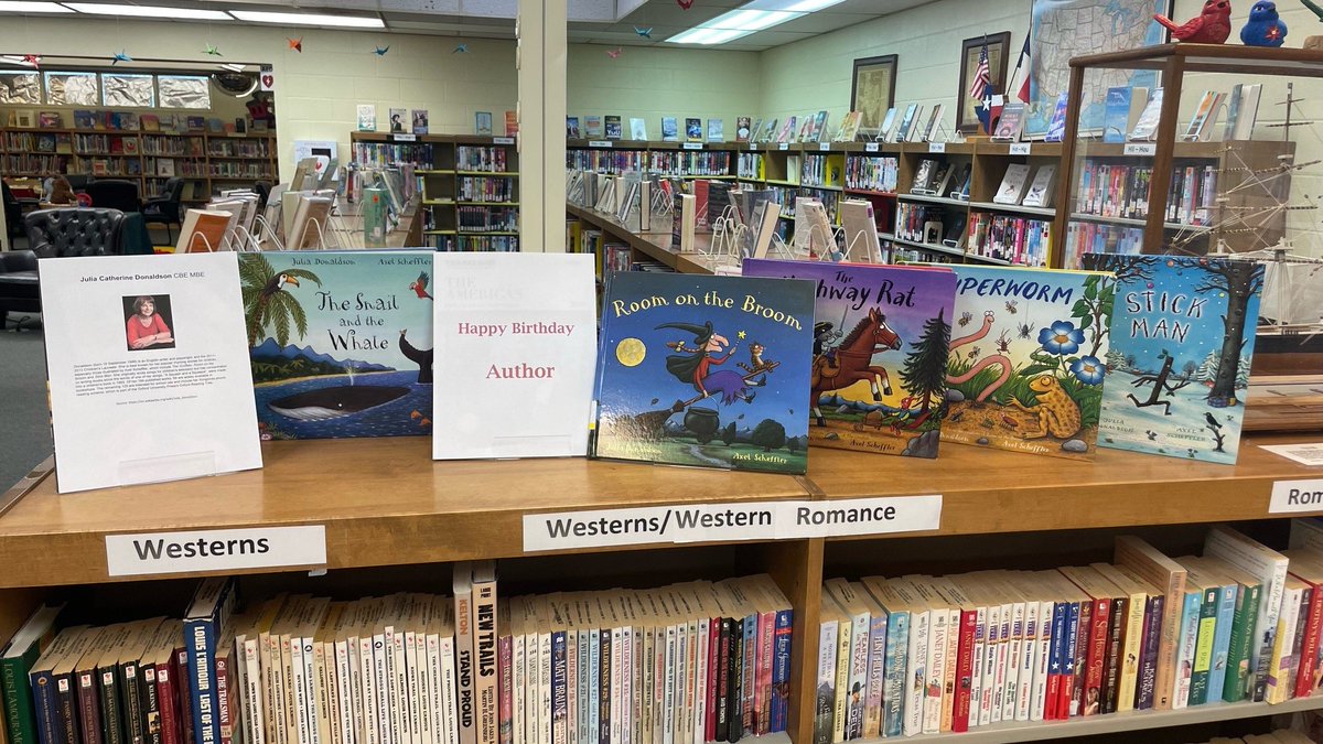 LulingPbLibrary's tweet image. Happy birthday (yesterday) to Julia Donaldson - author of many delightful rhyming books! We have 5 here- drop by to see them or borrow 1 today! #juliadonaldson #juliadonaldsonbooks #childrensrhymingbooks #fantasticchildrensbooks  #authorbirthday #lulingtexas #lulingpubliclibrary