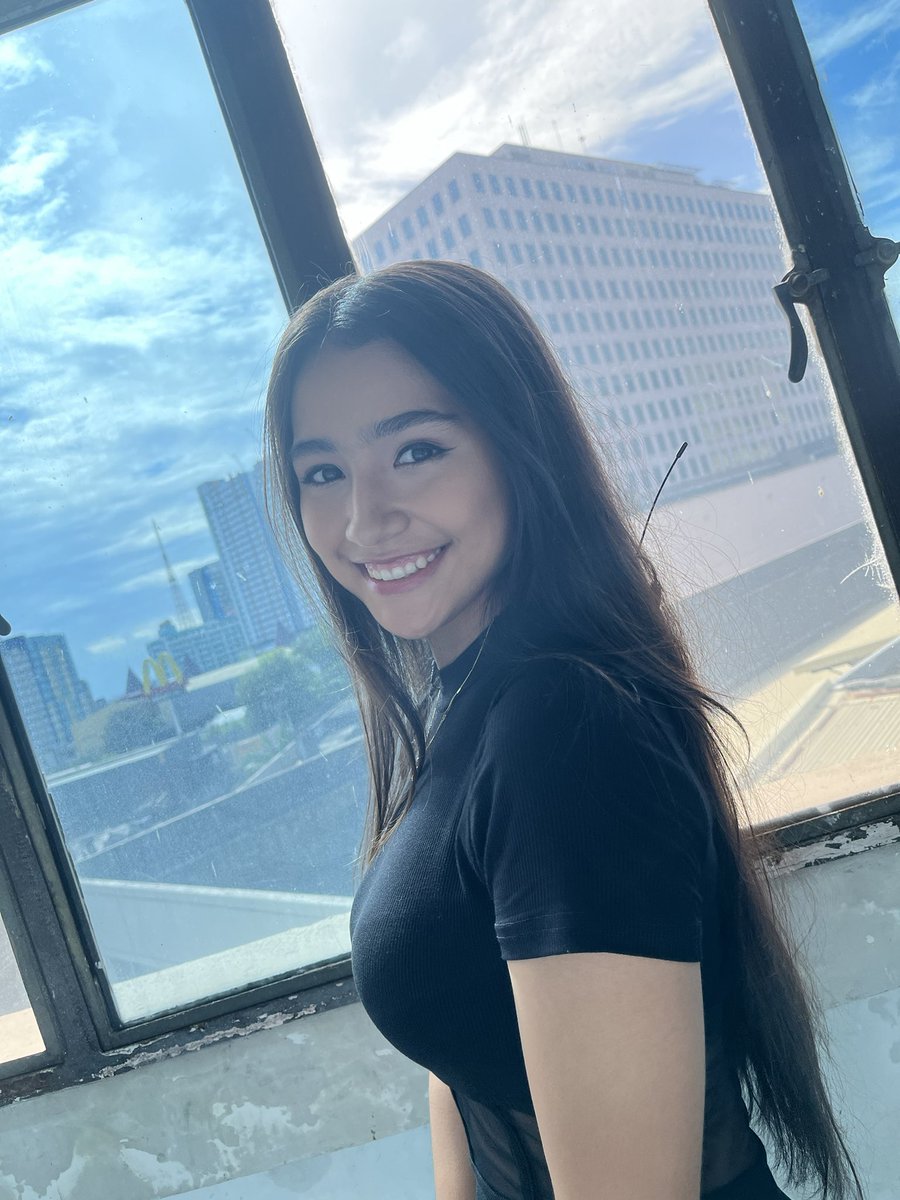 KanataTapia's tweet photo. 😳🖤 https://t.co/yOV75bfUPG
