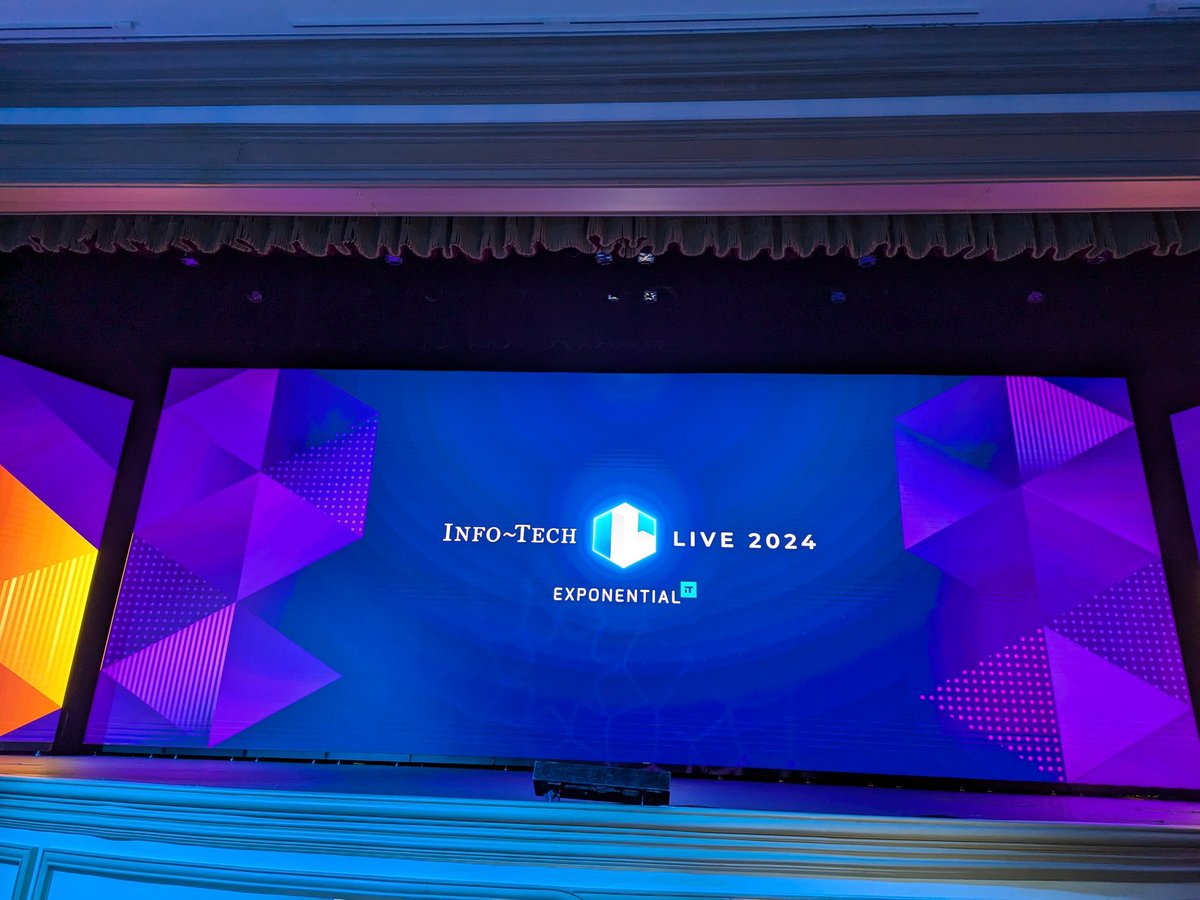 shashib's tweet image. Full House at #InfoTechLive Exponential IT in Motion