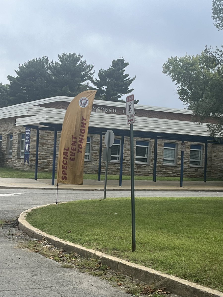 Robin Thompson tweet media