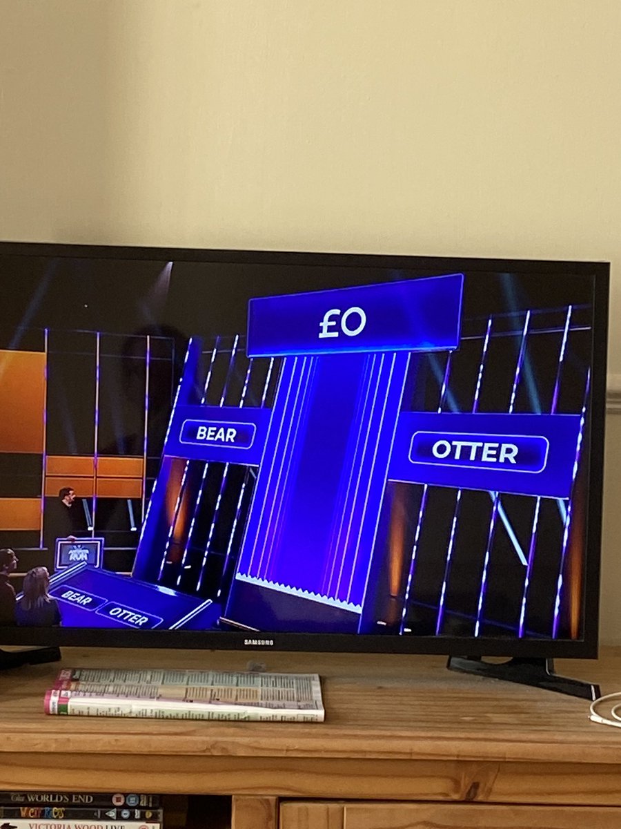 JamieMelling92's tweet image. My sort of round lol 🌈 #TheAnswerRun