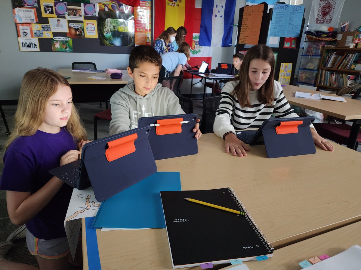 OdsSrawh's tweet photo. @quizlet makes quiz review mucho más divertido! Saludos, meses del an̈o, y más...@AlumniOakhill @MaggieMNewhouse @OakhillDay https://t.co/XDyoR3WEYp