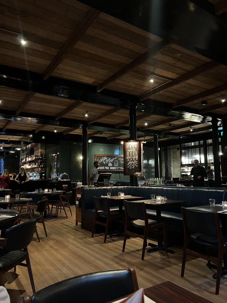 Almost Famous EATS tweet media