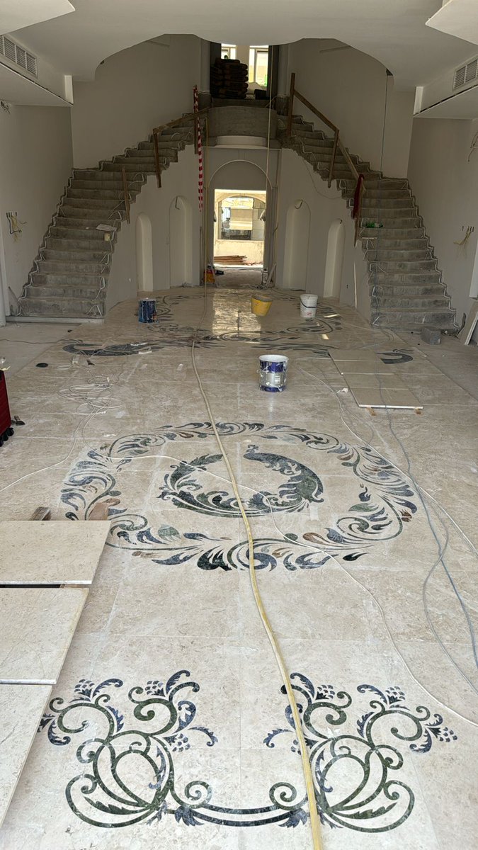 AlhadabaMarble's tweet photo. Water jet design installation in progress.

#AlhadabaMarble #AlhadabaUAE
#marble #interiordesign #design #granite #architecture #stone #naturalstone #homedecor #interior #art #marbledesign #kitchendesign #kitchen #luxury  #bathroom #decor #bathroomdesign #home #waterjetdesign https://t.co/pyYhBqzkgV