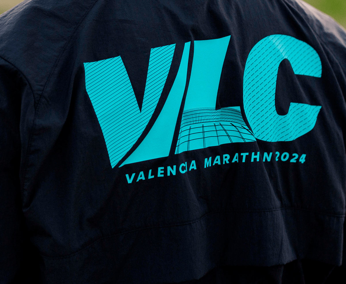 RunNGoSports's tweet photo. New Balance regala 350 nuevos dorsales para el Maratón Valencia 2024 https://t.co/8lpN6Wtw8U vía @foroatletismo https://t.co/hBZujW9Y4F