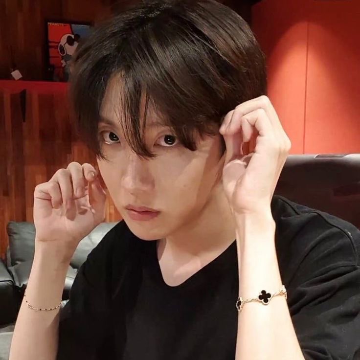 두석 tweet media
