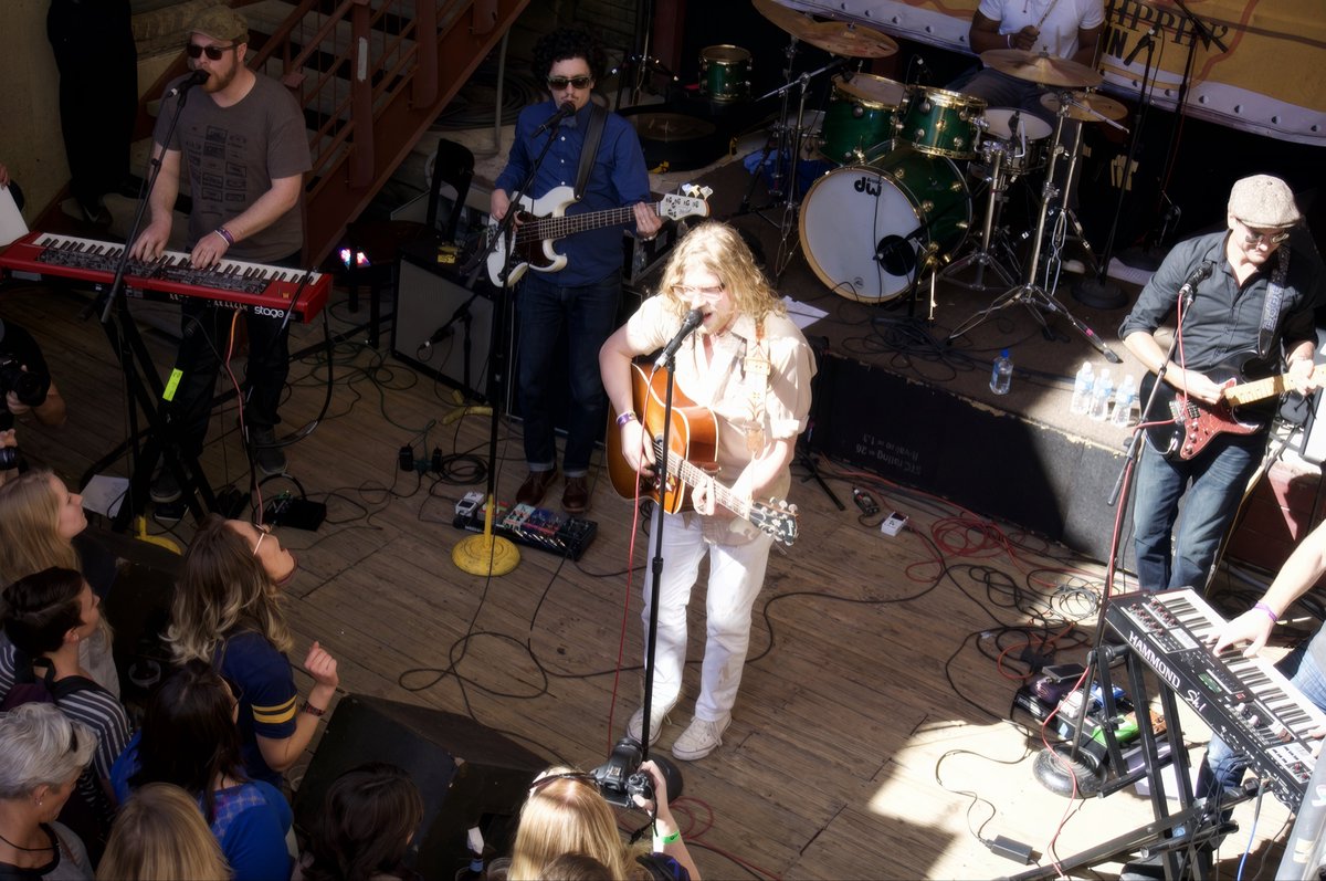 DJHMW's tweet photo. Concert Photo a Day in 2024 from Jeff Holmes
Band: Allen Stone @allenstone #allenstone #oldschool
Date: 3/12/2014
Location: Cedar Street Courtyard (Austin, TX)
#RockSoldAlbumADay2024 #concertphotography
261/366
*all photos taken by & property of @DJHMW https://t.co/M70hdbWohj