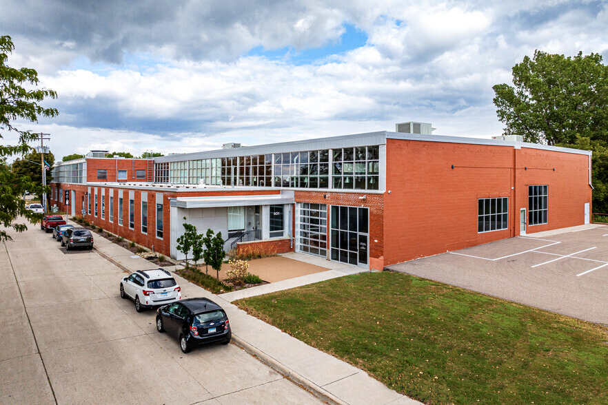 BigCoffeeTrader's tweet photo. Mill City Roasters Moving Into Massive New HQ in NE Minneapolis https://t.co/EAvmKepAXs https://t.co/iTOM8rPK25