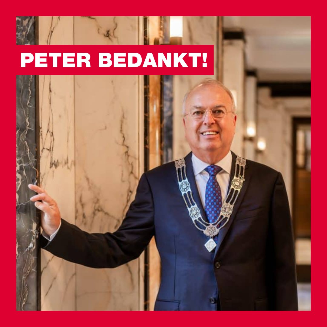 Vandaag nemen we afscheid van waarnemend burgemeester Peter van der Velden. We hebben Peter het afgelopen jaar leren kennen als een fijn persoon met wie we goed samengewerkt hebben. We wensen hem heel veel succes met zijn volgende klus als waarnemend burgemeester van Dordrecht!