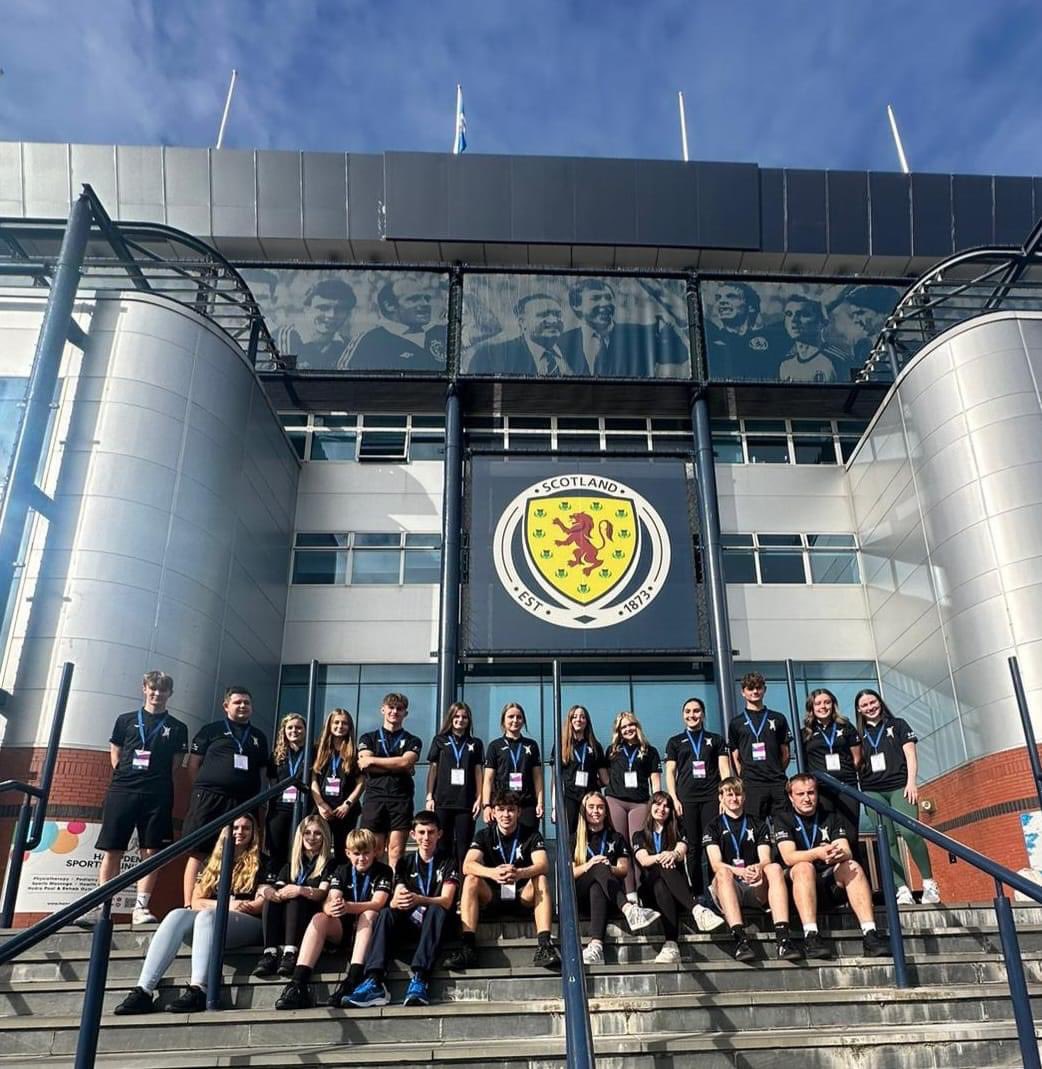 Young people from our secondary schools attended todays Young Ambassadors Conference at <a href="/HampdenPark/">Hampden Park Stadium</a> 

YAs motivate &amp; inspire other young people to get involved in sport or be active in their schools, clubs &amp; local communities.

#yascotland #leadership #dgactiveschools