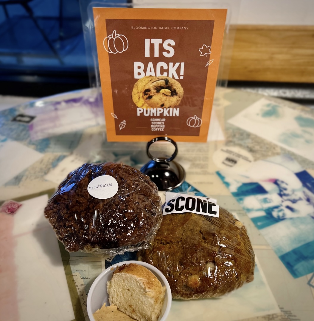 Pumpkin is BACK in stores! 🎃🧡 Get schmear, muffins, scones, or coffee at any of our three locations!

…

#bloomingtonbagelcompany #bagels #dailybagels #smallbusiness #food #bloomington #pumpkin #fall #seasonal
