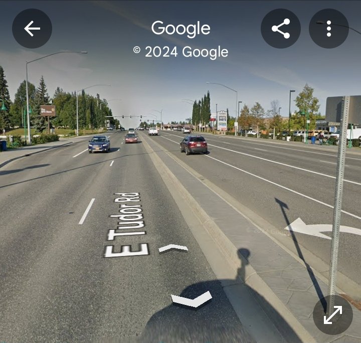 This road was not designed to prioritize safety.