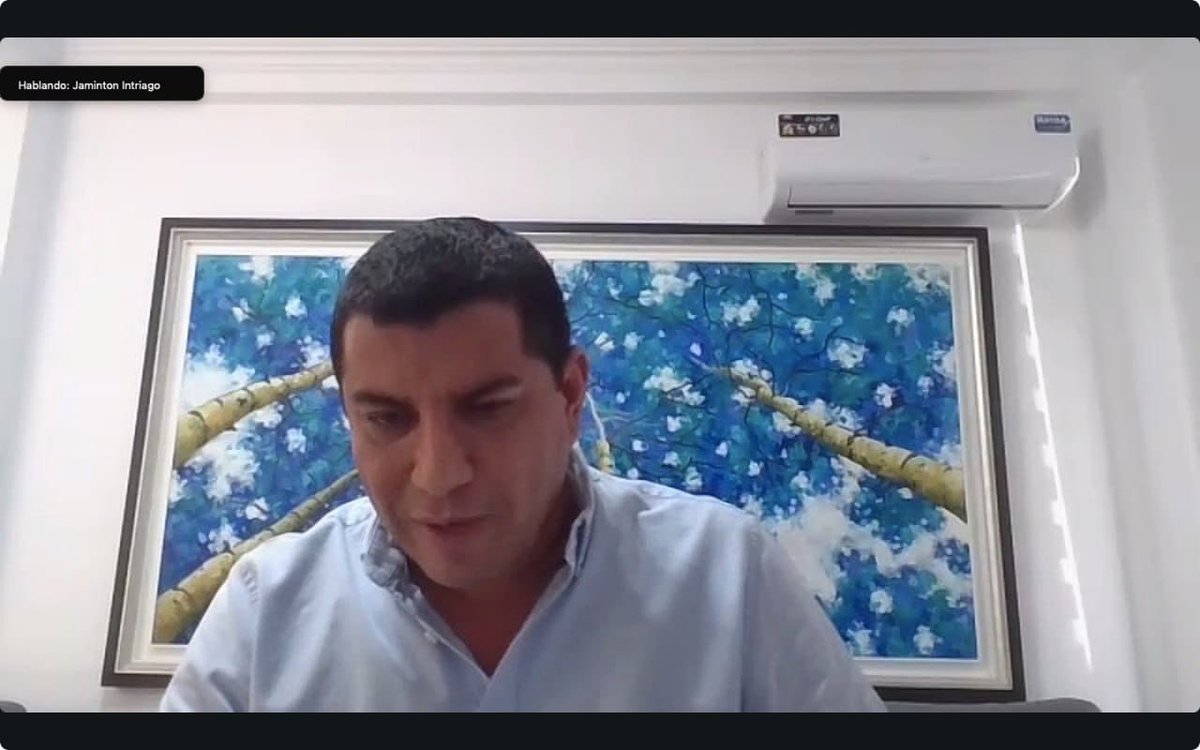 Este es un día histórico, en la sesión N°961 del Pleno de la <a href="/AsambleaEcuador/">Asamblea Nacional</a>, debatiremos el informe para 1er Debate de la Ley Orgánica a Varias Leyes para garantizar la Circulación Terrestre del Sector Agropecuario y Pesca. Es hora de hacer justicia al sector productivo.