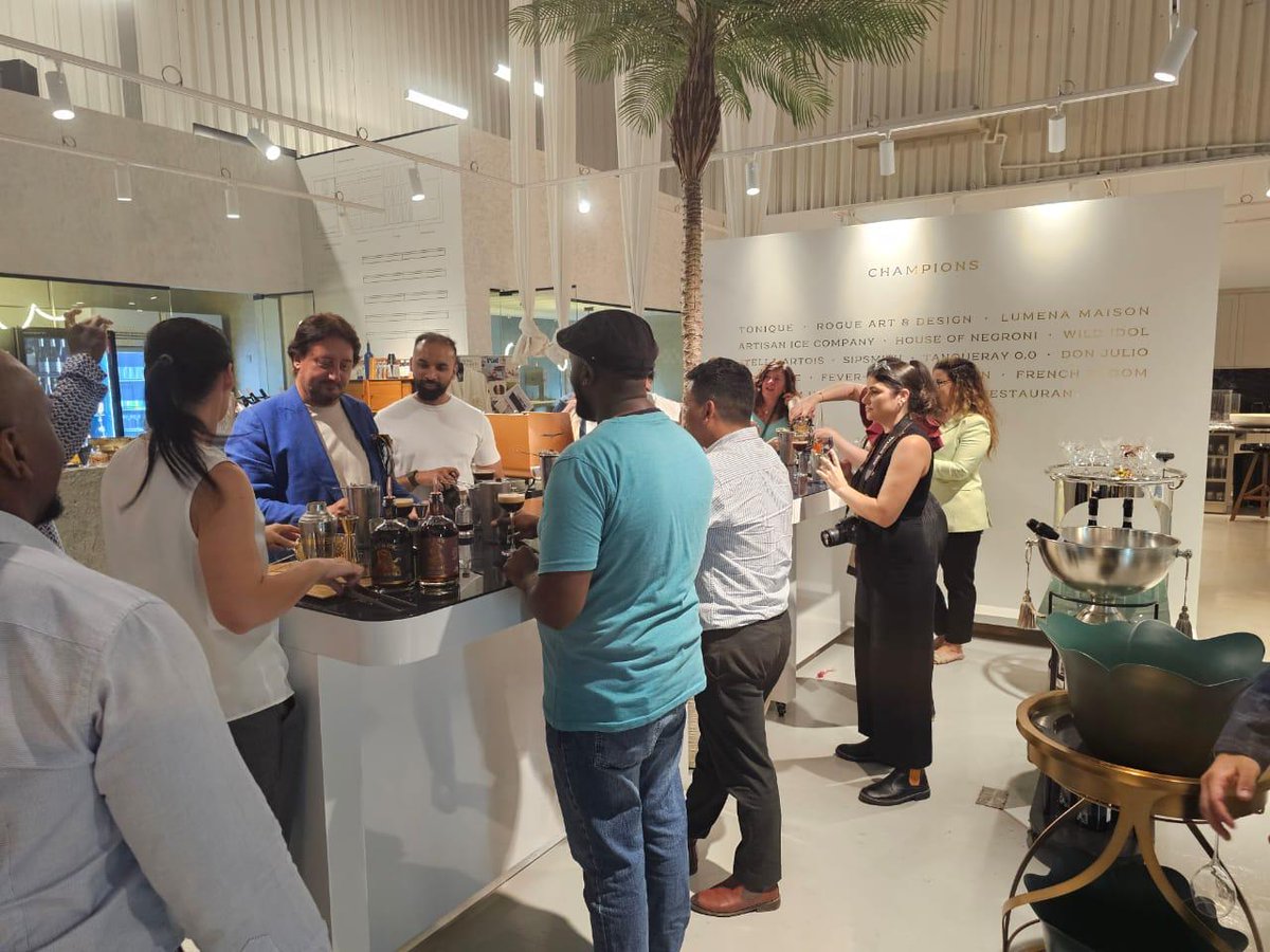 qahwaworld's tweet image. Mamma Mia! The Future of Coffee is Here

ماما ميا! مستقبل القهوة هنا

Мамма миа! Будущее кофе уже здесь

qahwaworld.com/coffee-society…

#mokha1450
#VictoriaArduino
#qahwaworld
#coffee
#عالم_القهوة
#القهوة
#кофе_мир
#кофе