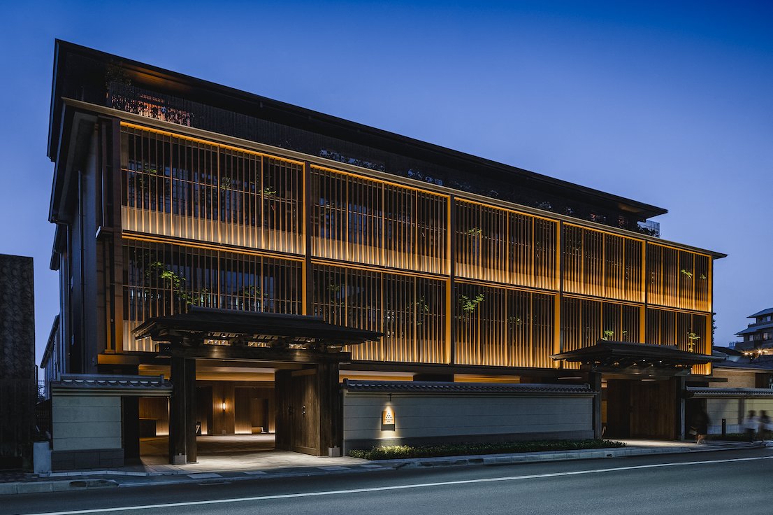 cppluxury's tweet photo. In conversation with Clint Nagata, Founder &amp; Creative Partner, BLINK Design Group (Exclusive Interview)

https://t.co/w48vl9LtNy (full article)

#BLINKDesignGroup #interiordesign #architecture #luxuryhotels #luxuryhospitality #luxuryresorts #luxury #hotels #resorts #luxurydining https://t.co/Ure6X1Ysev