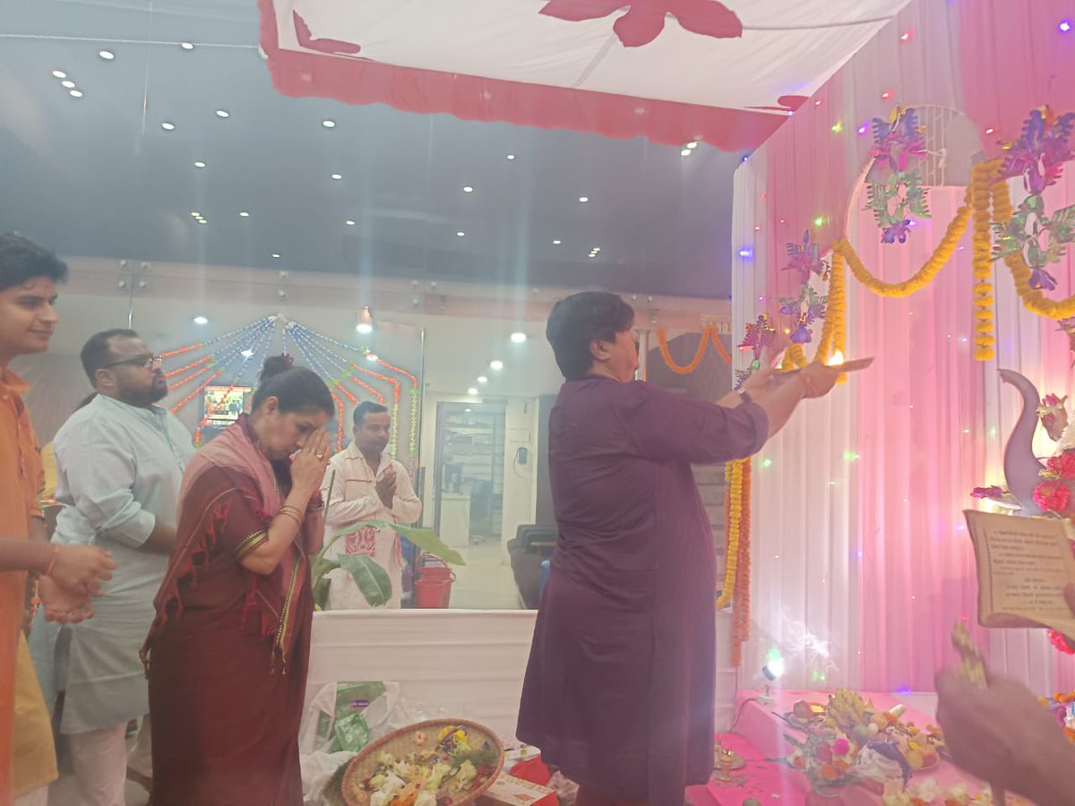 dipannita jaiswal tweet media