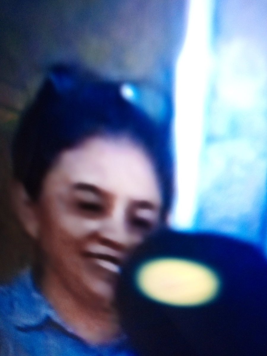 JessicaJes49098's tweet photo. Estas señora gustas se brujerías las gente  brujerías se va el panteón para mal las personas tiene sida dice es licenciada dice también un cuñado vende dorgas dice conocer el jefe de los Zeta dice también una cuenta mistades ellos dice también una cuenta mistades https://t.co/VcSc0rLbC5