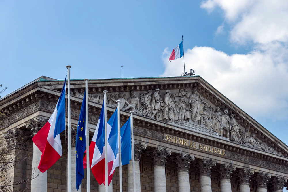 À l'<a href="/AssembleeNat/">Assemblée nationale</a>  cet après-midi, échange constructif devant le groupe <a href="/GroupeLIOT_An/">Groupe LIOT</a> ! Le Président de la CAPEB <a href="/reponcapeb/">Jean-Christophe Repon</a> a plaidé pour stabiliser #MaPrimeRénov, poursuivre la simplification du #RGE et relancer les chantiers parlementaires essentiels pour les TPE du bâtiment