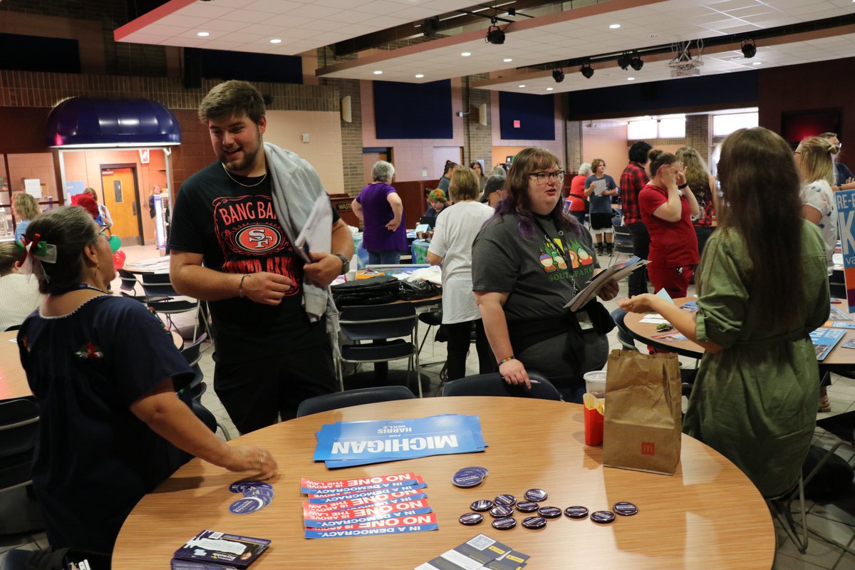 Bay  College tweet media