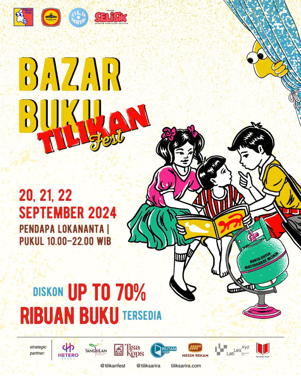 rusamenjana's tweet photo. Silakan dipilih buku-bukunya. Sajian seni dan lain halnya bakal tersaji di Tilikan Fest "Ketika Seni Bekerja" @tiliksarira. Monggo merapat kawan.

Let's go! 

Note: Ramones tidak tampil di sana! https://t.co/yKSOQy5VfH