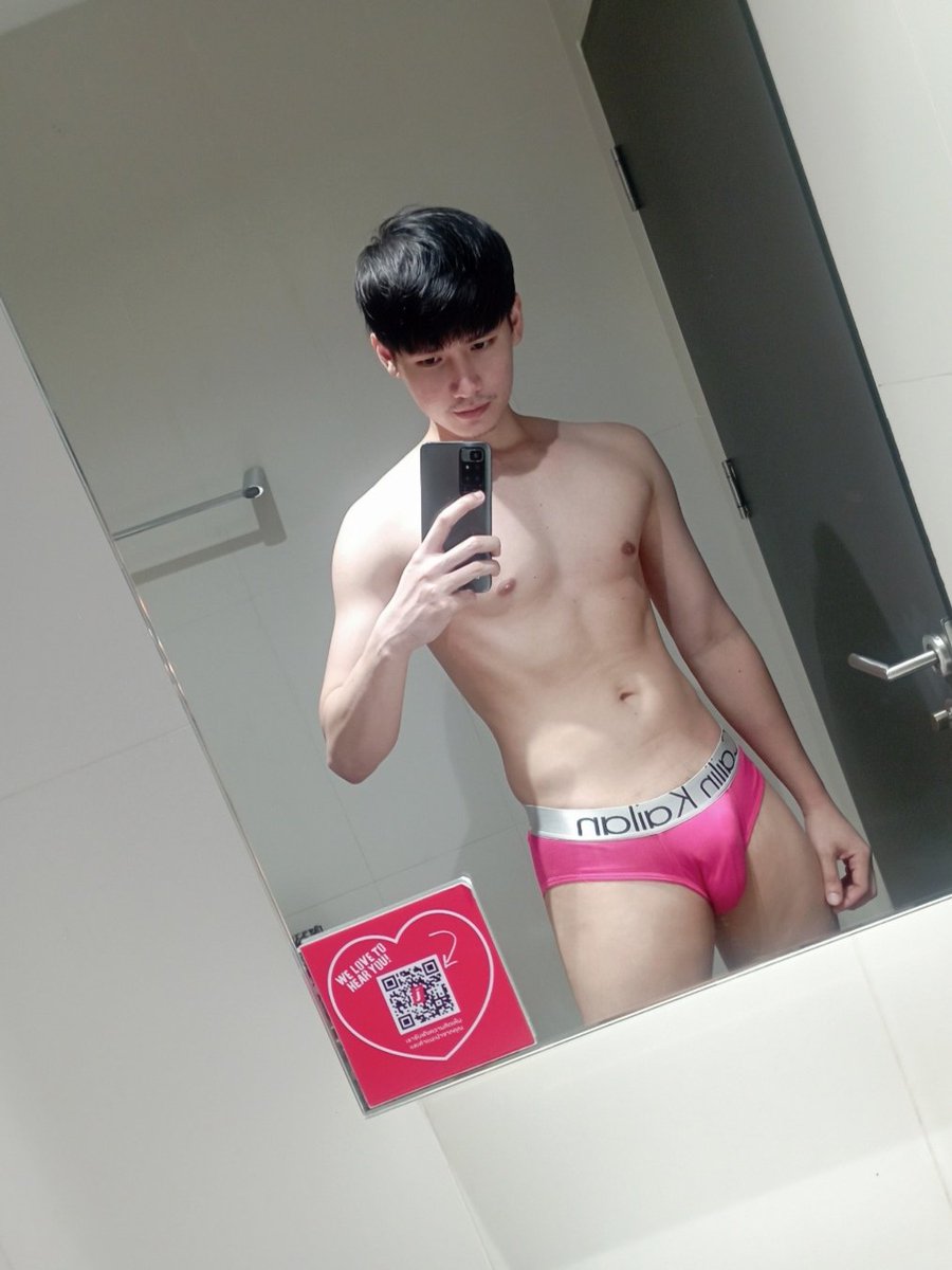 สั่งเพิ่มมาอีก 5 สี  ขาว ดำ ฟ้า น้ำตาล แดง #ผู้ชายไซส์มินิ49 ปล.อยากดูสีไหนกัน กกน.ราคาหลักสิบ s.shopee.co.th/1VgU3eOOBp