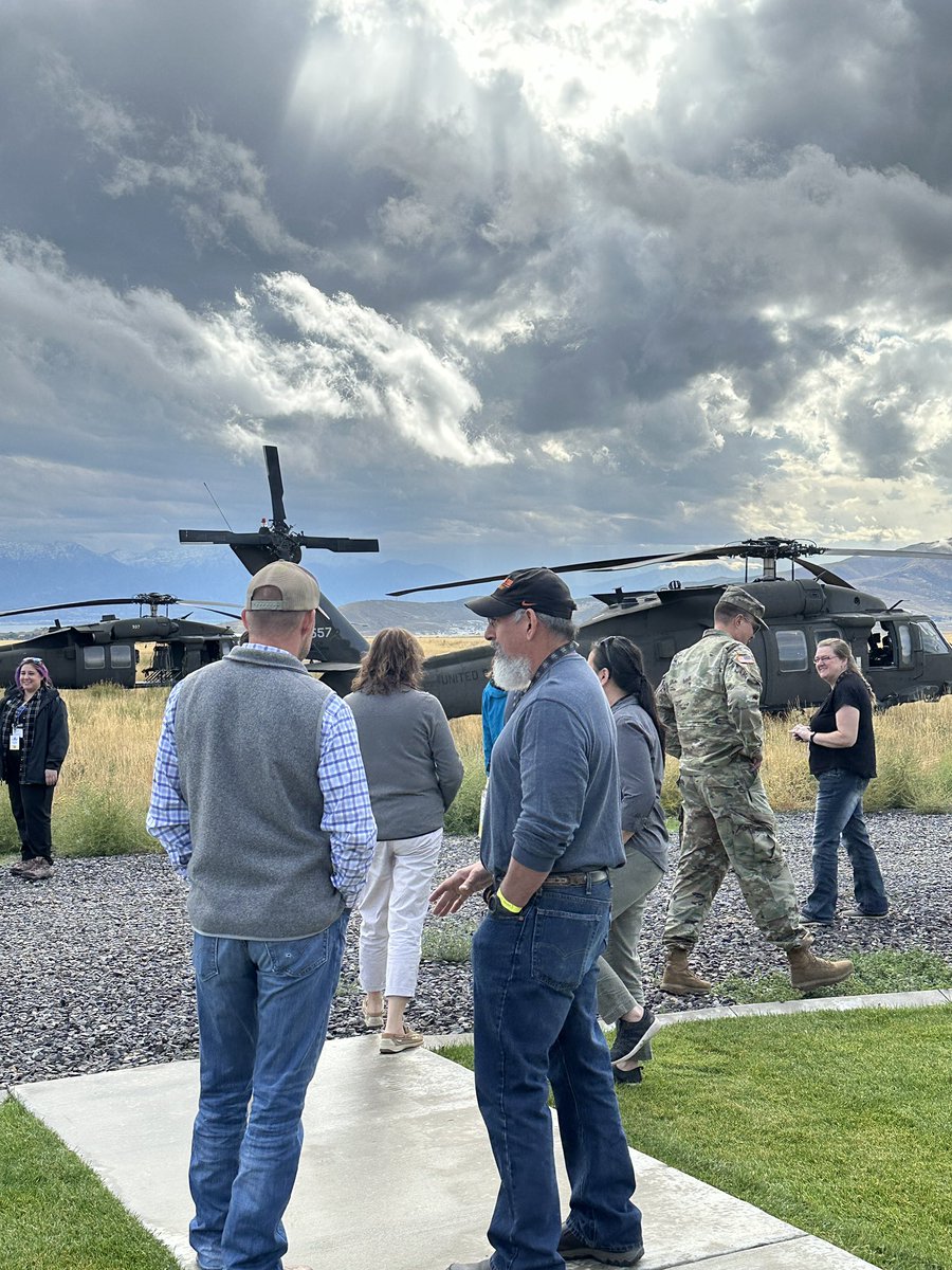 UTNationalGuard's tweet image. The Utah National Guard hosts a meeting of partners to discuss Sentinel Landscape issues at the Wasatch Wing and Clay on September 17, 2024. Local and national partners with a vested interest in conservation and improving compatibility surrounding military installations attended.