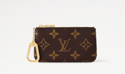 luxylist's tweet image. Organize in style! Your #LuxyDelivery is the chic Key Pouch by Louis Vuitton. Keep your essentials organized and stylish with this luxurious accessory. 

Discover more LV finds for your LuxyList:
luxylist.it/luxylistfaves

#keypouch #LouisVuitton #accessory #wishlist