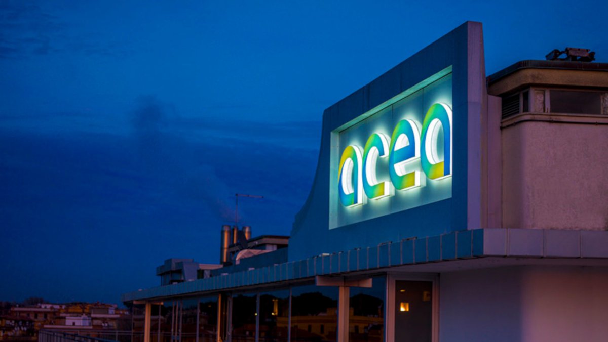 Dal 115 anni Acea è sinonimo di innovazione tecnologica al servizio dei cittadini.

E festeggiando il passato dobbiamo guardare ad un futuro più sostenibile a livello locale, internazionale e mondiale

#Acea115